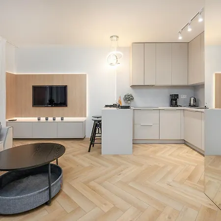 1 Maja Designer By Host Lägenhet Łódź